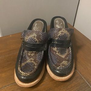 Freebird Collins navy multi